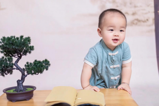 徐州宝宝爱吐奶是什么原因